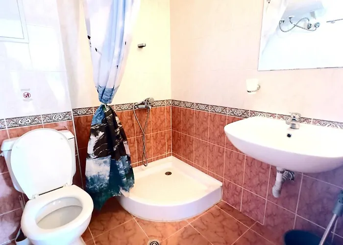 Apartamento Two-bed Flat In Sunny With Pool View *